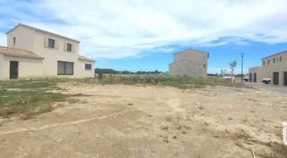 Land of 450 m² in Piolenc (84420)