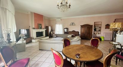 House 7 rooms of 300 m² in Frontignan (34110)