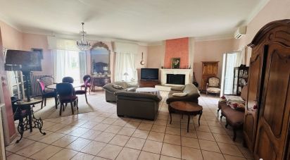 Maison 7 pièces de 300 m² à Frontignan (34110)