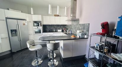 Maison 7 pièces de 300 m² à Frontignan (34110)