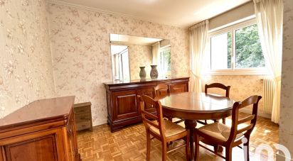 Apartment 4 rooms of 81 m² in Vaux-le-Pénil (77000)