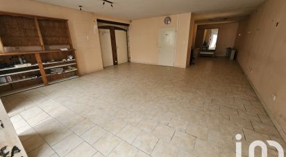 House 5 rooms of 267 m² in Écoyeux (17770)