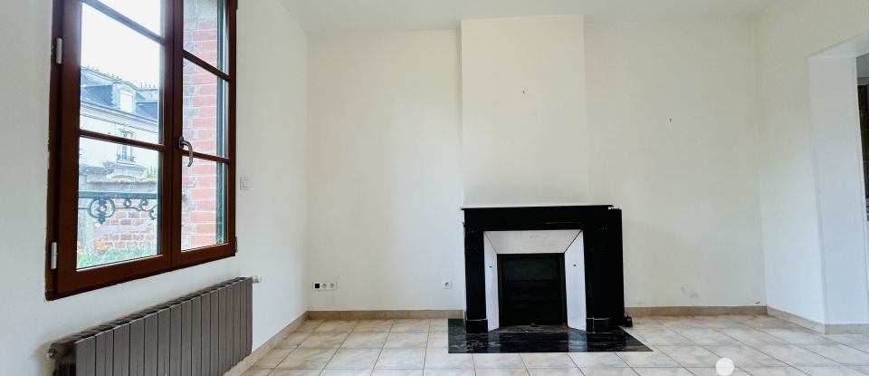 Town house 6 rooms of 102 m² in Soissons (02200)