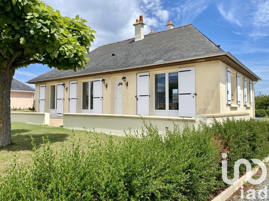 Maison 6 pièces de 115 m² à Brain-sur-Allonnes (49650)