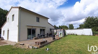 Maison 5 pièces de 123 m² à Lezay (79120)