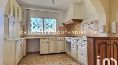 Appartement 4 pièces de 107 m² à Sanary-sur-Mer (83110)