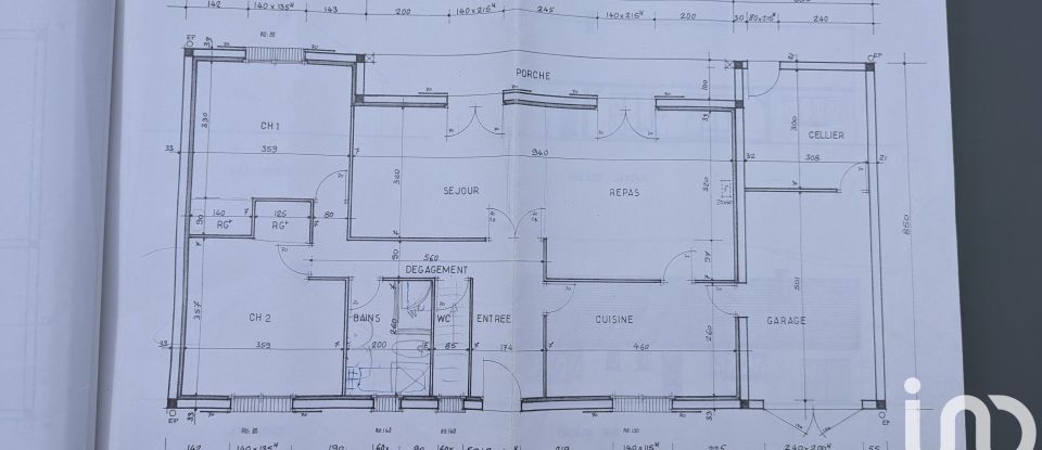 House 4 rooms of 114 m² in Bruyères-le-Châtel (91680)