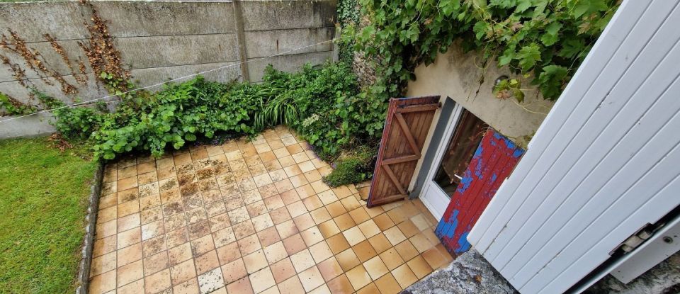 Maison 7 pièces de 140 m² à Le Mené (22330)