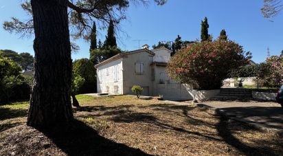 House 5 rooms of 168 m² in Mougins (06250)