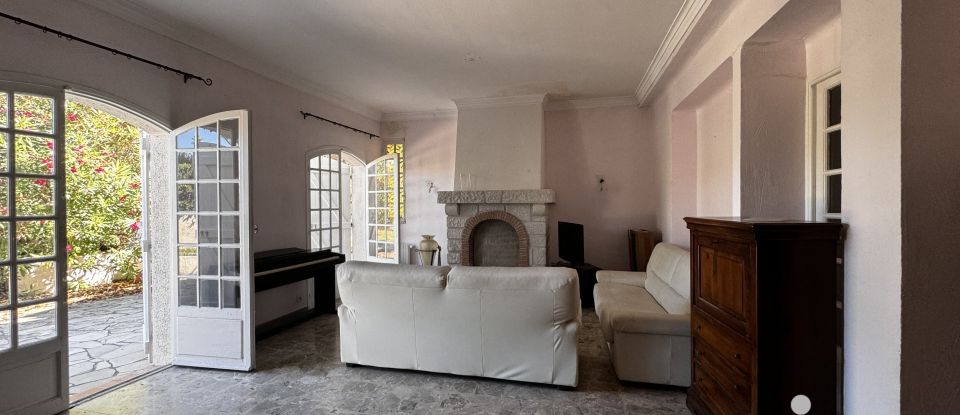 House 5 rooms of 168 m² in Mougins (06250)