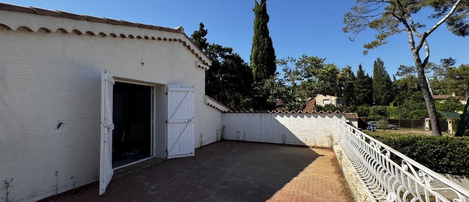 House 5 rooms of 168 m² in Mougins (06250)