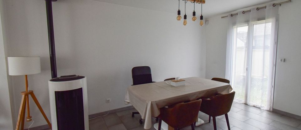 Maison 5 pièces de 102 m² à Villeparisis (77270)