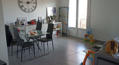 Appartement 3 pièces de 70 m² à Nîmes (30900)