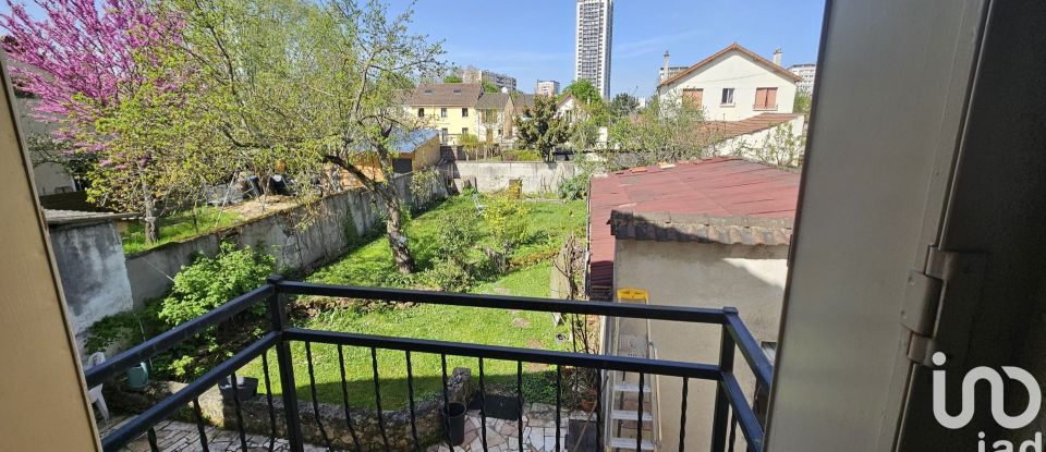 House 8 rooms of 129 m² in Épinay-sur-Seine (93800)