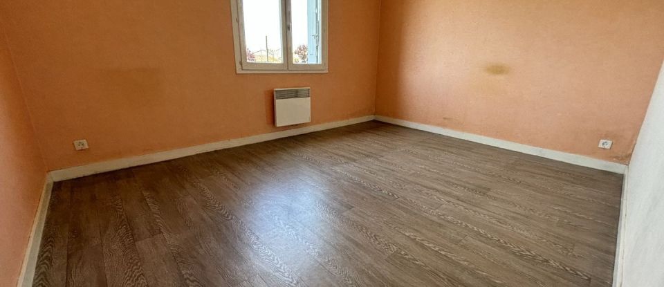 Maison traditionnelle 3 pièces de 81 m² à Parthenay (79200)