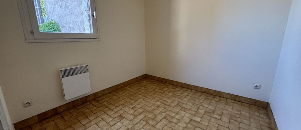 Maison traditionnelle 3 pièces de 81 m² à Parthenay (79200)