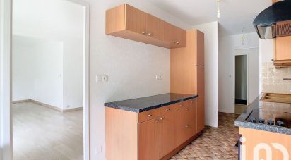 Appartement 4 pièces de 82 m² à Nantes (44300)