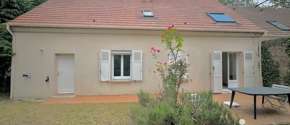 Traditional house 6 rooms of 130 m² in Montmorency (95160)