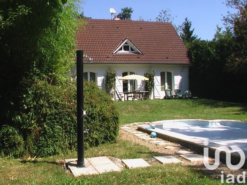 Traditional house 4 rooms of 123 m² in Vieilles-Maisons-sur-Joudry (45260)