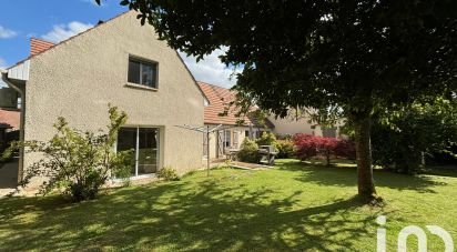 Maison 6 pièces de 150 m² à Bonnelles (78830)