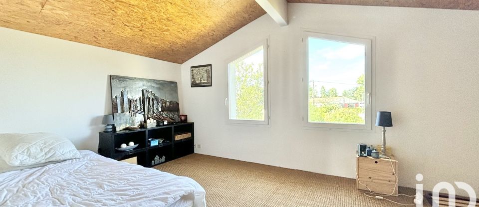 Maison 7 pièces de 205 m² à Saint-André-de-Cubzac (33240)