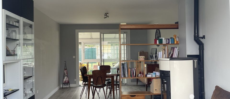 Maison 4 pièces de 93 m² à Courçon (17170)