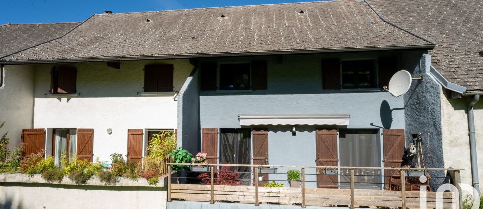 Village house 5 rooms of 108 m² in Saint-Blaise (74350)