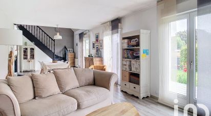 Maison 5 pièces de 115 m² à Sainghin-en-Weppes (59184)