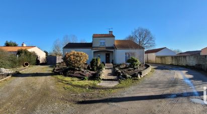 Maison traditionnelle 6 pièces de 139 m² à Saint-Philbert-de-Grand-Lieu (44310)