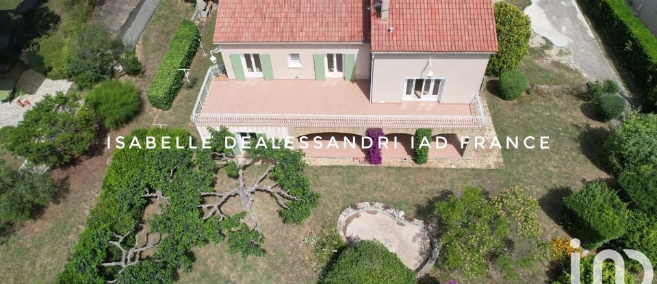 Maison traditionnelle 5 pièces de 219 m² à La Seyne-sur-Mer (83500)