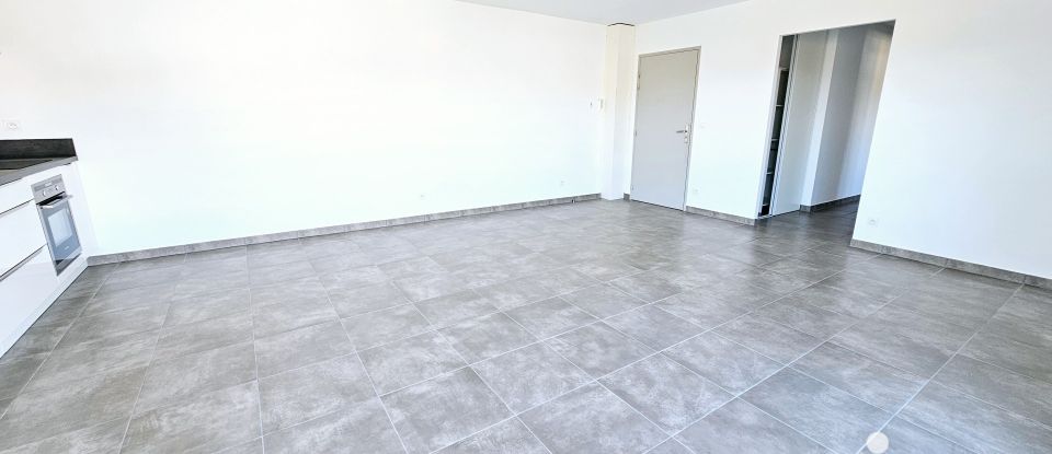 Appartement 3 pièces de 70 m² à Latour-Bas-Elne (66200)