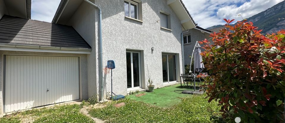 Maison 4 pièces de 85 m² à Drumettaz-Clarafond (73420)