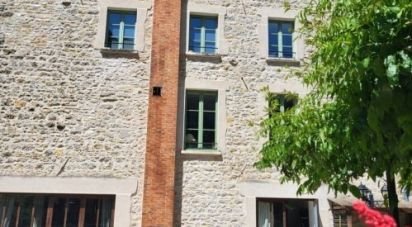 Maison 3 pièces de 86 m² à Serrières-de-Briord (01470)