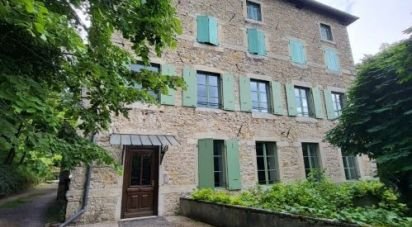 Maison 3 pièces de 86 m² à Serrières-de-Briord (01470)