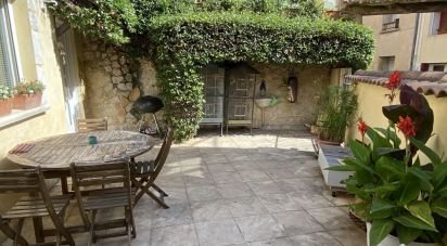 House 4 rooms of 105 m² in Bédarrides (84370)