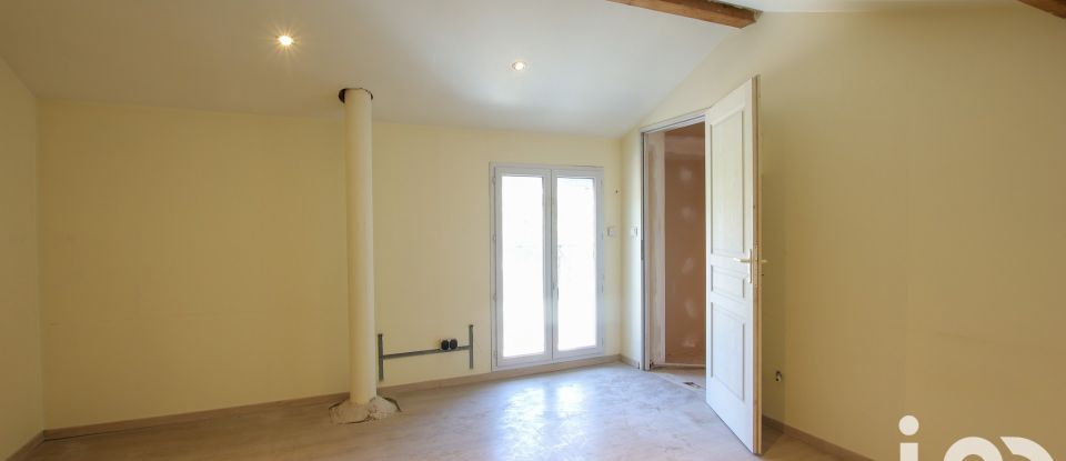 Maison de ville 4 pièces de 71 m² à Nîmes (30000)