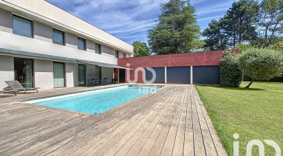 Maison 7 pièces de 270 m² à Aix-en-Provence (13090)