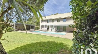 Maison 7 pièces de 270 m² à Aix-en-Provence (13090)