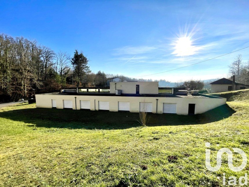 Maison 5 pièces de 300 m² à Sarlat-la-Canéda (24200)