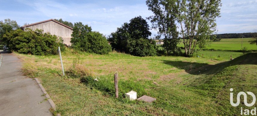 Land of 1,286 m² in Villoncourt (88150)