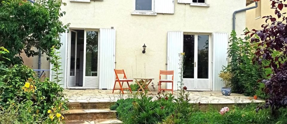 House 5 rooms of 102 m² in Mantes-la-Jolie (78200)