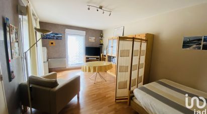Apartment 1 room of 32 m² in Élancourt (78990)