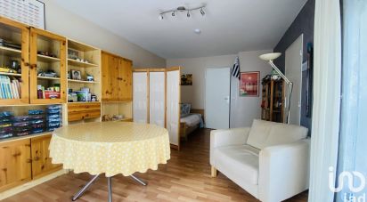 Apartment 1 room of 32 m² in Élancourt (78990)