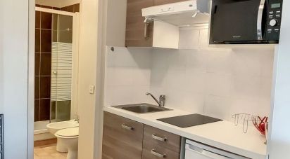 Apartment 1 room of 28 m² in Mandelieu-la-Napoule (06210)