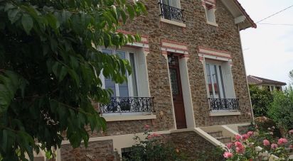 Traditional house 5 rooms of 118 m² in Chelles (77500)
