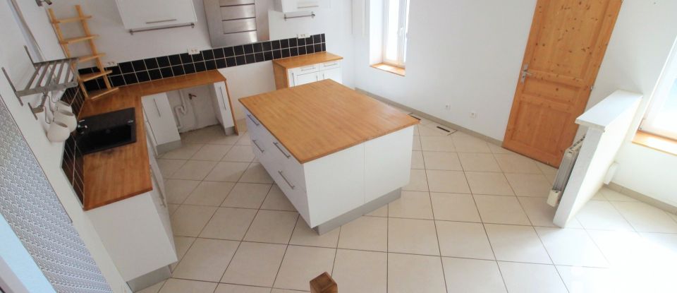 Maison 4 pièces de 90 m² à Trois-Puits (51500)