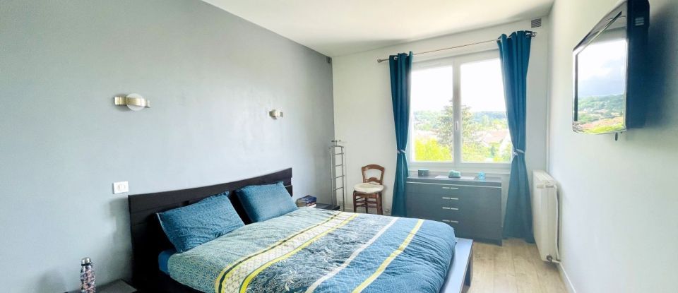 Appartement 4 pièces de 87 m² à Saint-Prix (95390)