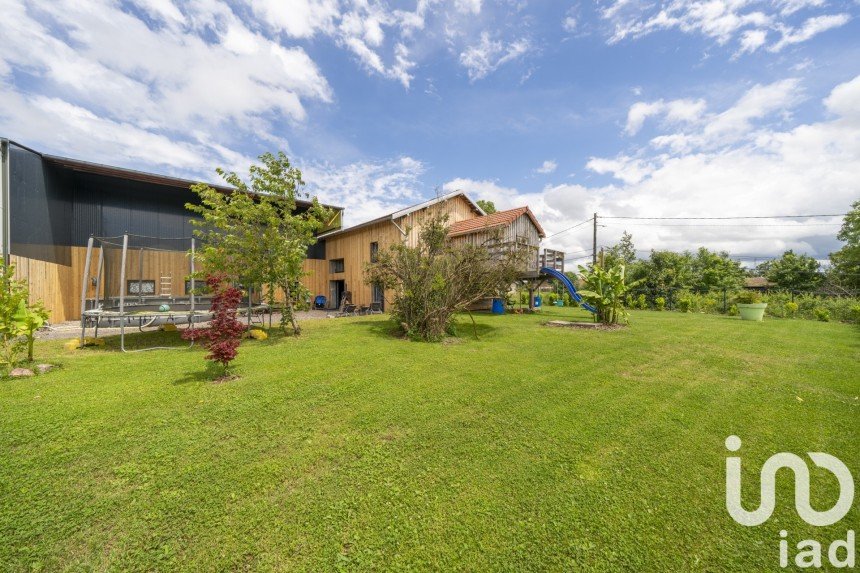 Ferme 6 pièces de 216 m² à Dommartin-aux-Bois (88390)