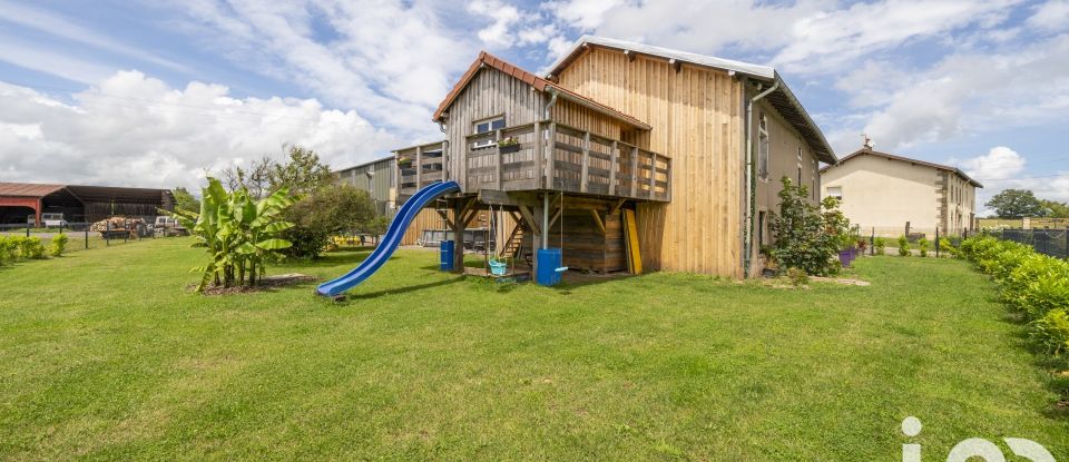 Ferme 6 pièces de 216 m² à Dommartin-aux-Bois (88390)