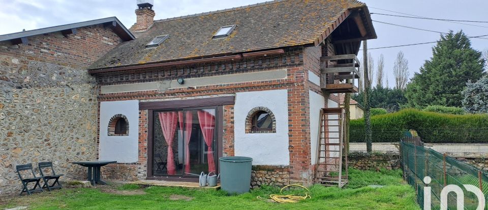 Maison 2 pièces de 150 m² à Beaumont-le-Roger (27170)